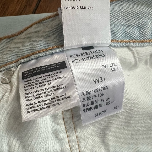 Levi’s 501 Button Fly Cut Off Festival Shorts Lightwash Size 31 Ripped Cotton - Picture 10 of 12